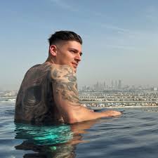 OrangeMorange: Deutscher Streamer gewinnt 507.000 Euro im Online-Casino OrangeMorange: Deutscher Streamer gewinnt 507.000 Euro im Online-Casino